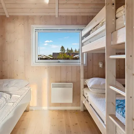 4 Bedroom Amazing In 펜션 *