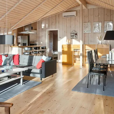 펜션 4 Bedroom Amazing In *